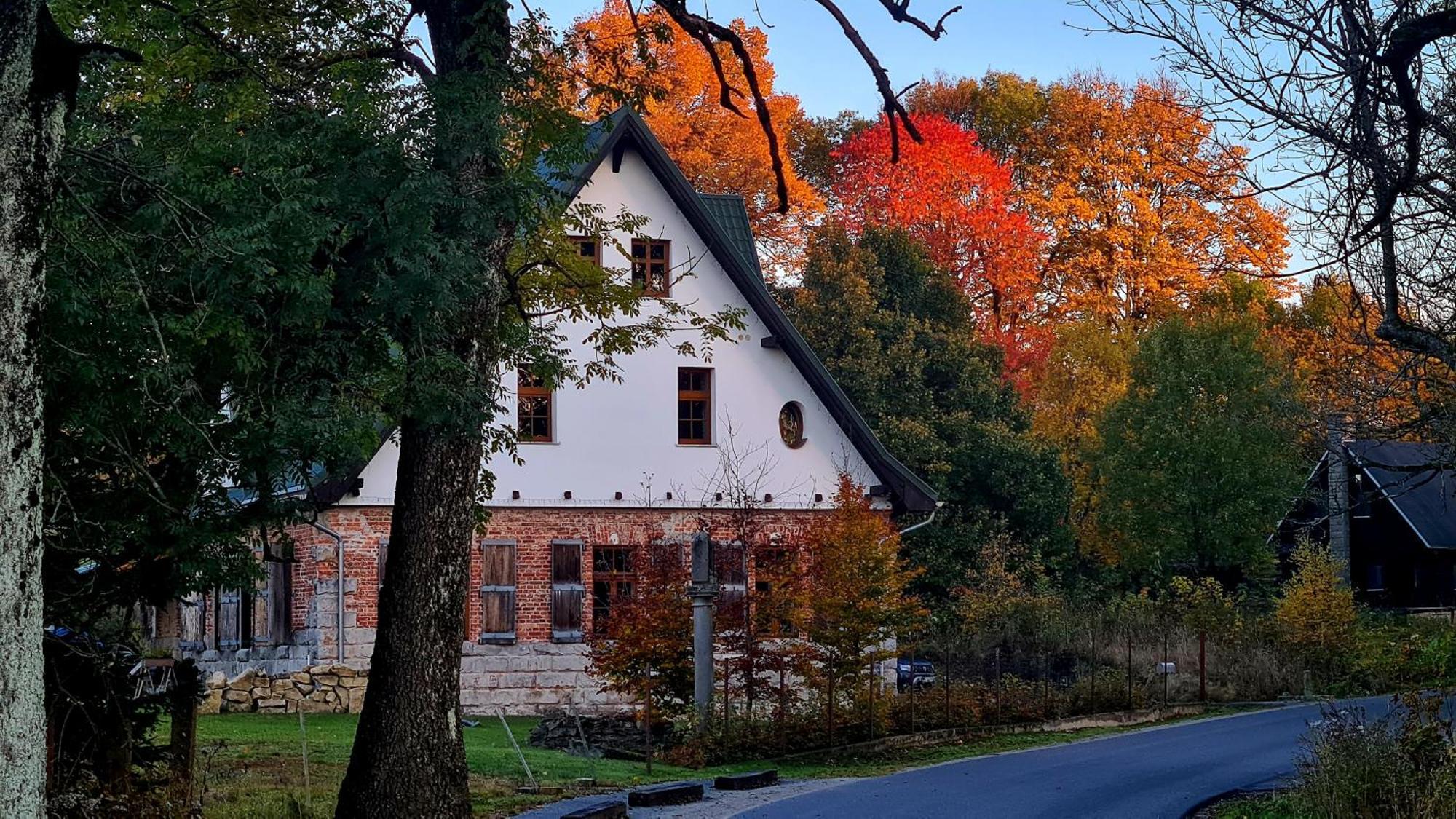 Chata W Stolowych Lezyce  Exterior photo